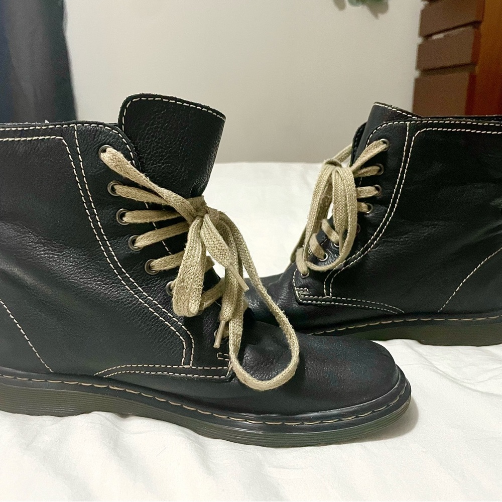 Women’s Dr Martens Felice Size 8.5
